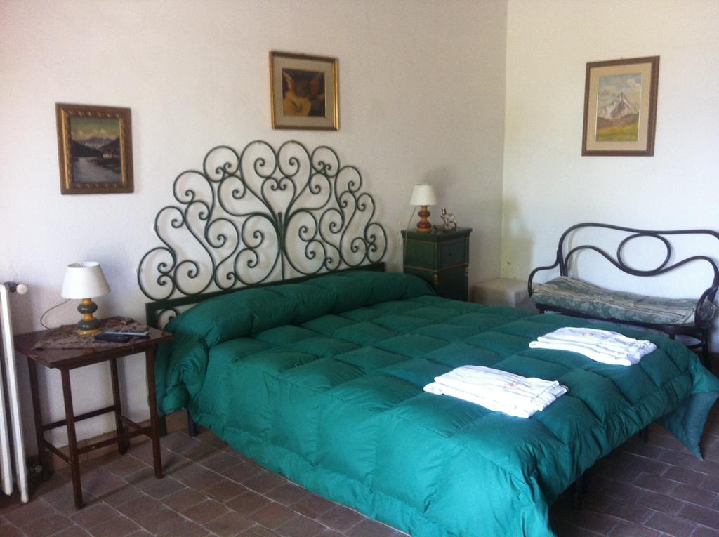 Villa La Rocca Della Rosa à Zafferana Etnea Chambre photo