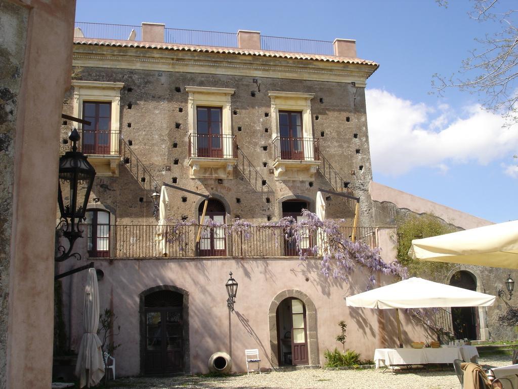 Villa La Rocca Della Rosa à Zafferana Etnea Extérieur photo