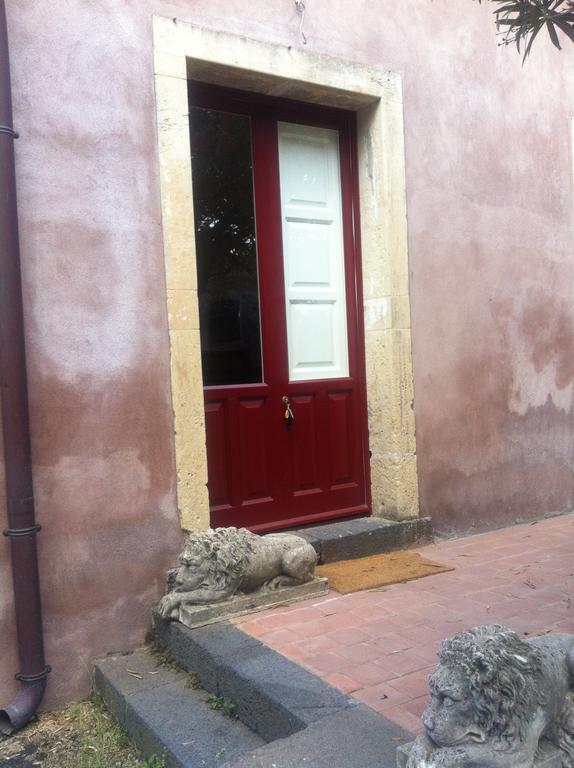 Villa La Rocca Della Rosa à Zafferana Etnea Chambre photo